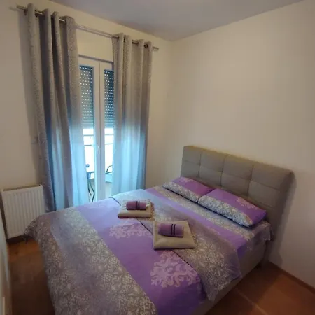 Ada Apartment